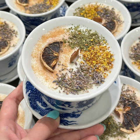Awakening Dawn Herbal Bat Trang Candle