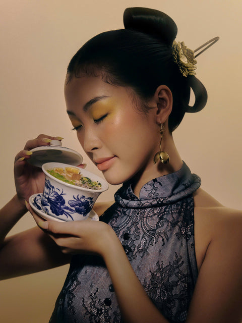 Whispers Of Golden Bloom Herbal Bat Trang Candle
